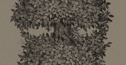 Here, the Hassel mural wallpaper features black details on a grey-brown ground reminiscent of undyed linen. The wallpaper is printed to order, made to measure for your wall.
