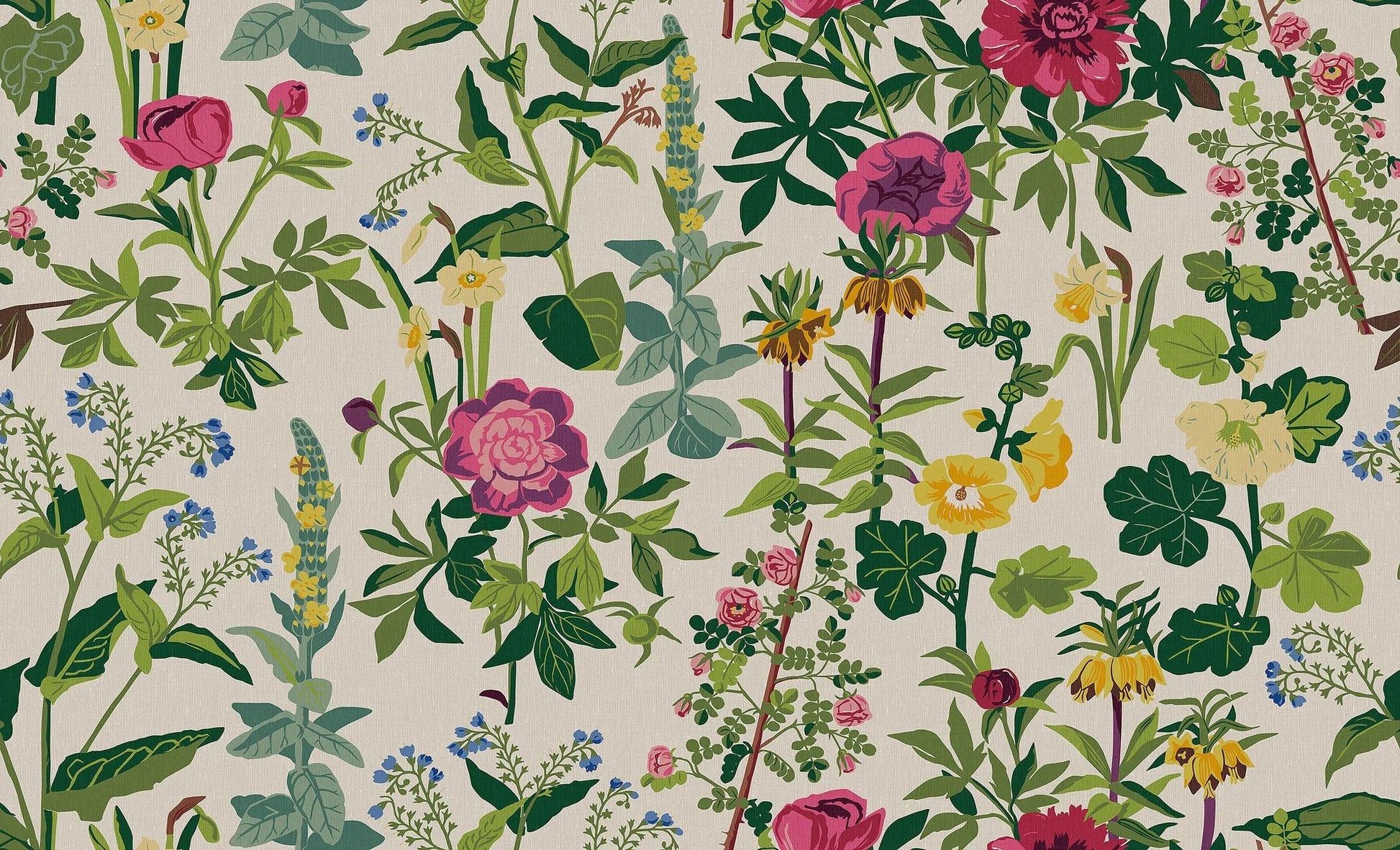 The large-flowered mural wallpaper Sommar features a colorful sea of blooms, including peonies, mullein and daffodils. 