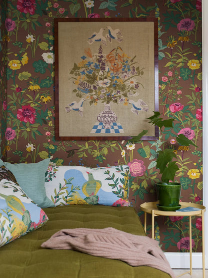Gocken Jobs’ magnificent pattern Sommar was an instant success when it was launched as an upholstery fabric in 1964. Now you can enjoy the timeless design—with peonies, hollyhocks, crown imperials, mullein and other plants—as a large-flowered mural wallpaper.