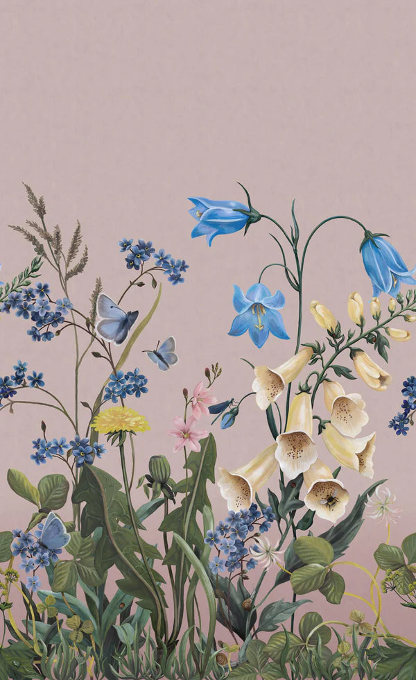 A blooming meadow of forget-me-nots, clover, dandelions and bluebells comes to life on the Bluebell Magic mural wallpaper.