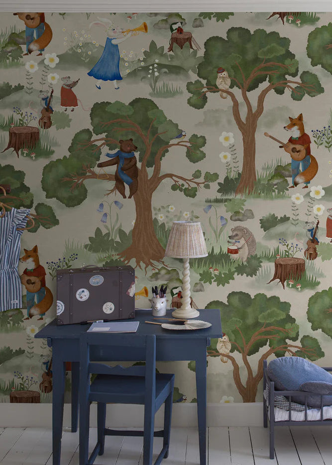 On the charming mural wallpaper Woodland Orchestra, the forest animals have gathered in the clearing between the trees to play music together. Can you see who the conductor is?