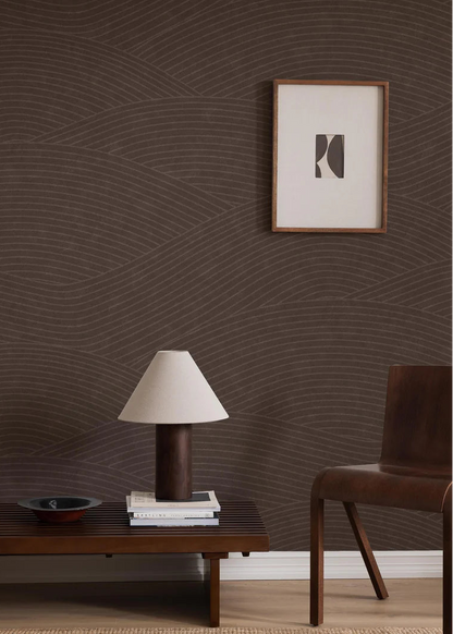The Haväng Grand wallpaper mural creates a tranquil pattern of sweeping lines