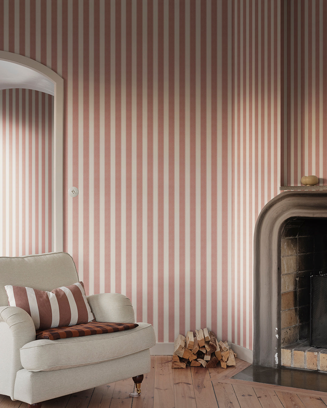 The woven stripe in the finest cotton quality was in Sandberg's then fabric assortment many years ago and is now more relevant than ever. 