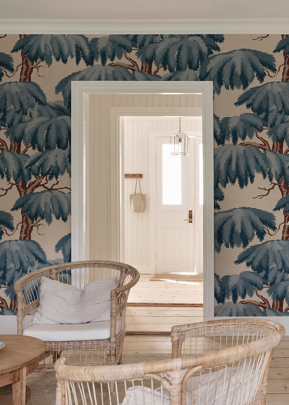 With its magnificent crown, the Lebanese Cedar embraces Southern European wallpaper mural valleys and mountain slopes with its plumes. 