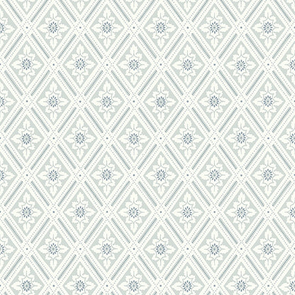  With its traditional surface print, our gorgeous Ester wallpaper offers a tactile surface that fills rooms with a cosy feeling. 
