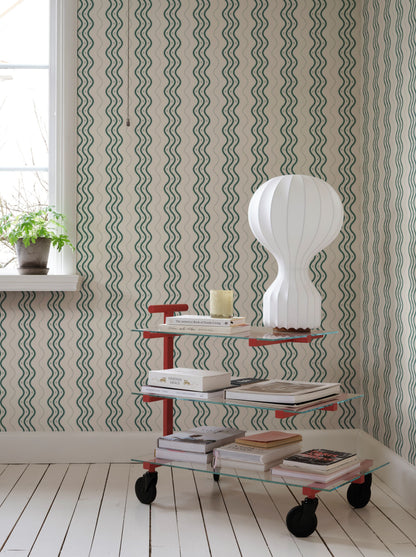 In collaboration with designer Johanna Bradford, we have developed this bold striped wallpaper design that is both unique, has a slightly humorous tone, and looks very stylish on the wall.
