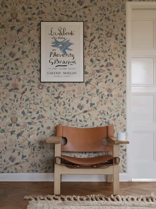 Hedda wallpaper has an exquisitely detailed older hand-painted original, which, with its multifaceted colors, can match many different interiors.