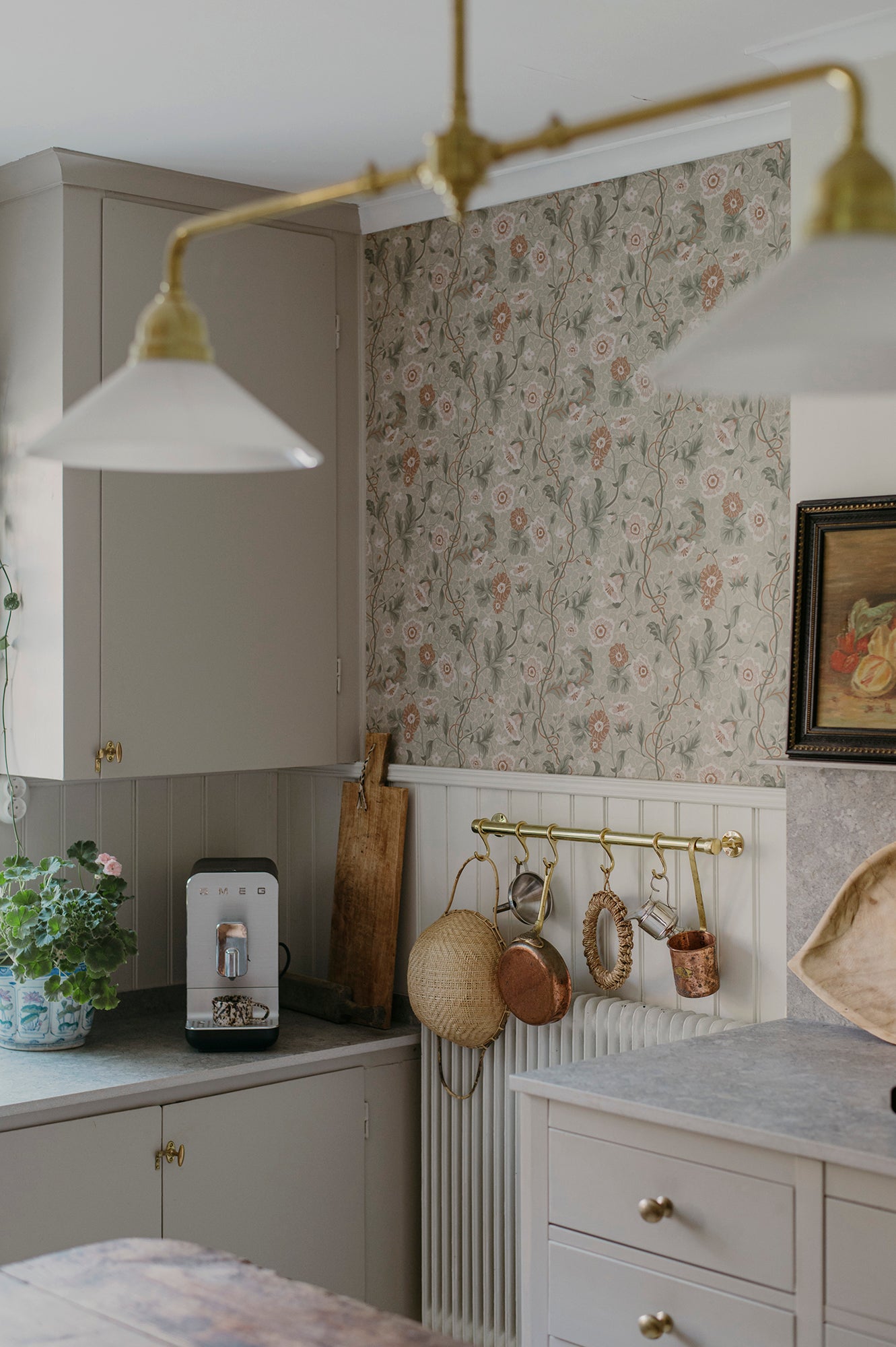  Japanese anemones, cup-and-saucer vines, and avens intertwined offer a softly verdant Arts &amp; Crafts-inspired wallpaper with intricate details and an enveloping character. 