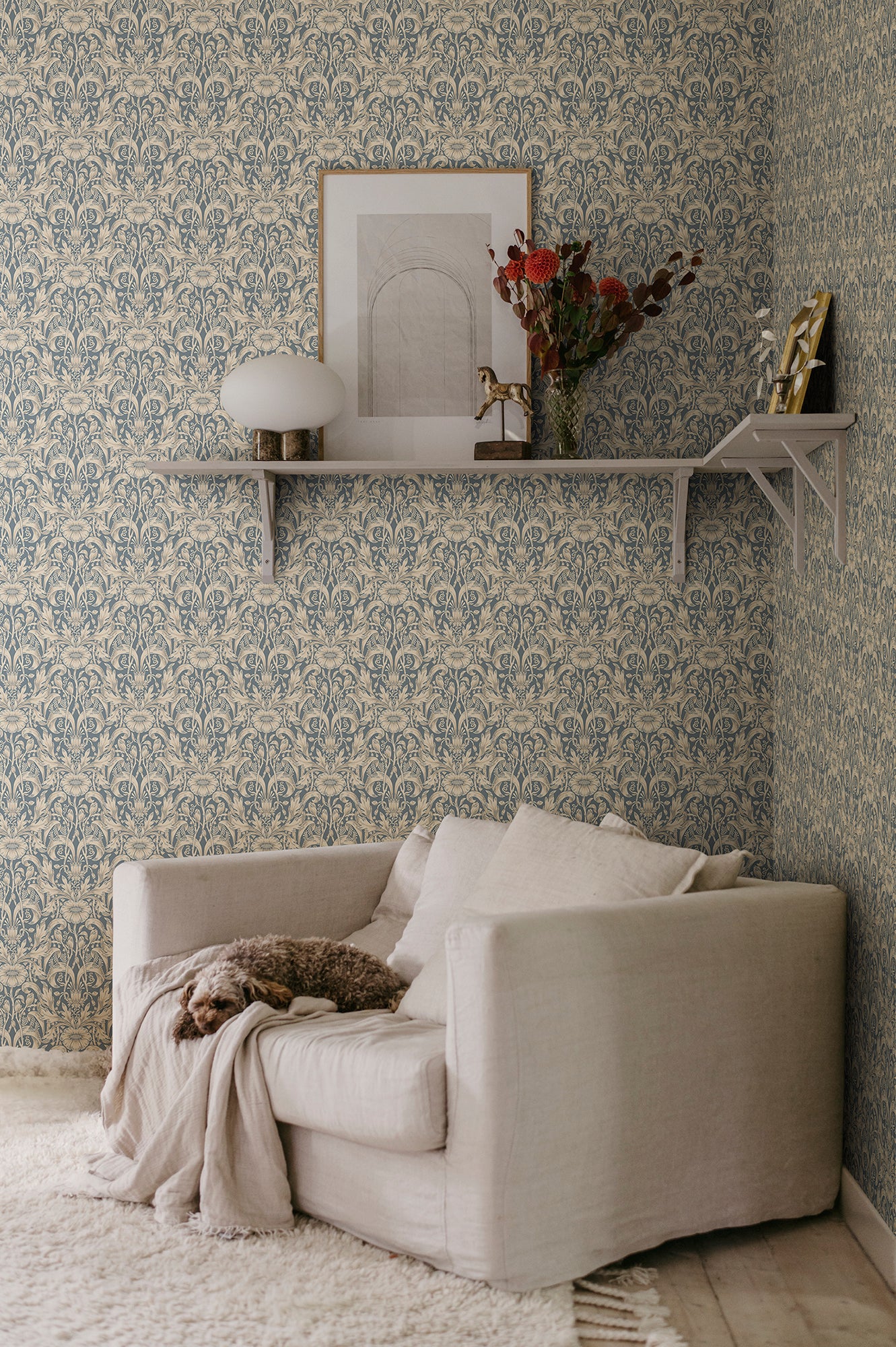 Emil is our interpretation of a classic medallion wallpaper pattern, featuring an intriguing richness of details with leaves and arching stems.