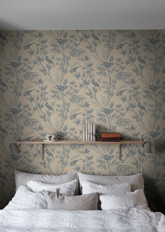  This wallpaper showcases enchanted natural elements such as birds and flora, rendered in delicate hues. 