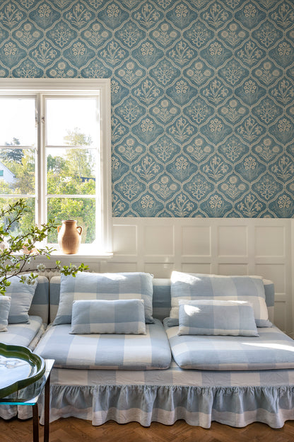  Experience the grace of 19th-century French elegance with the Rosa Blue wallpaper. 