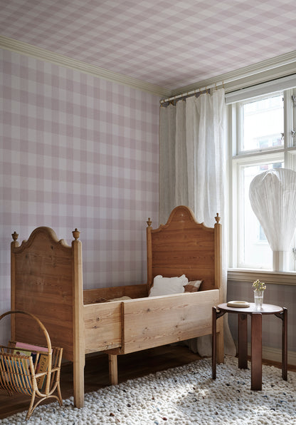 Lykke wallpaper, one of our most beloved checked patterns, is inspired by our textile heritage.