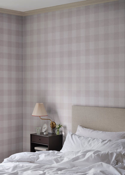 Lykke wallpaper, one of our most beloved checked patterns, is inspired by our textile heritage.