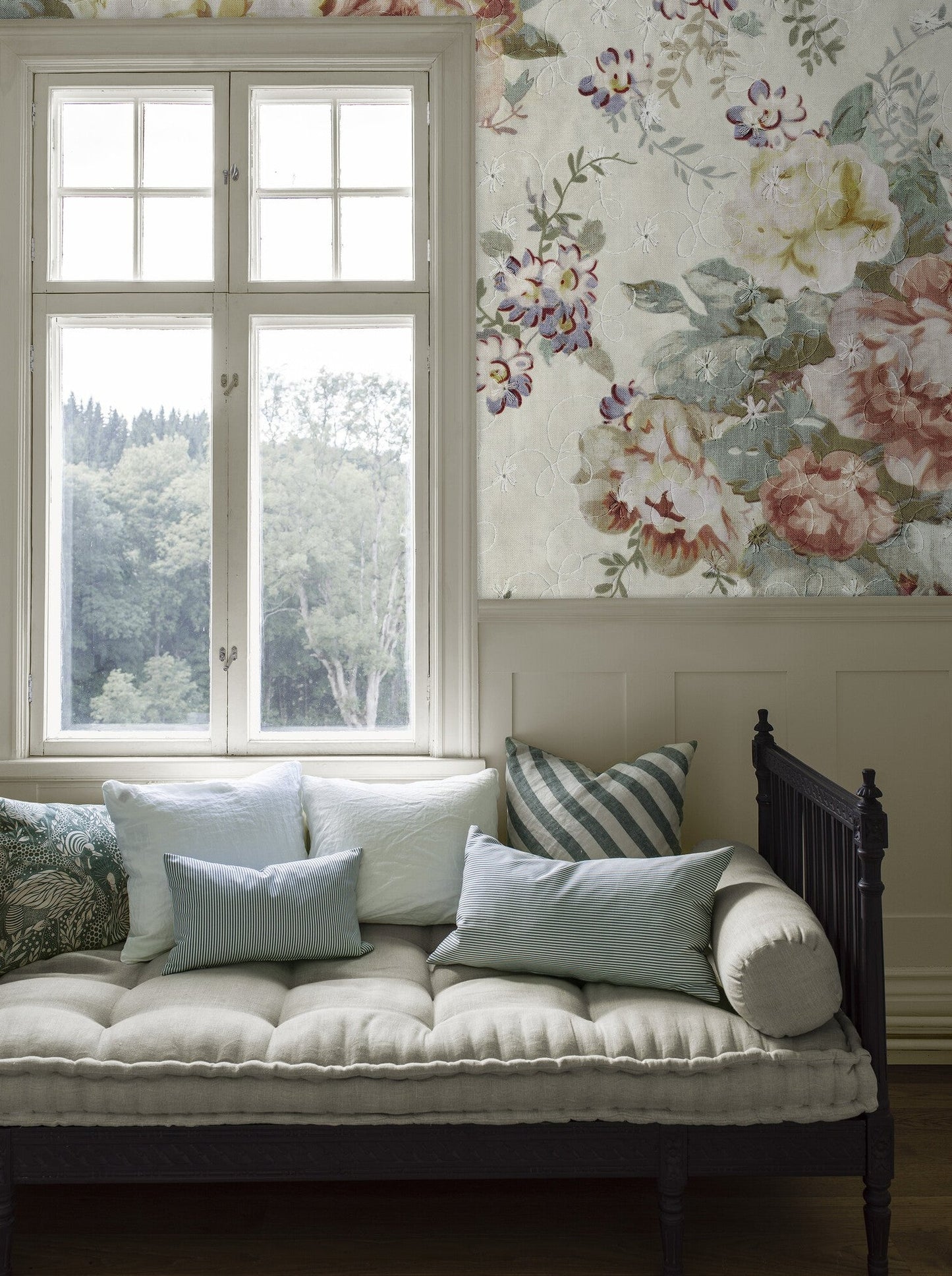Blossom II - 9471W Mural