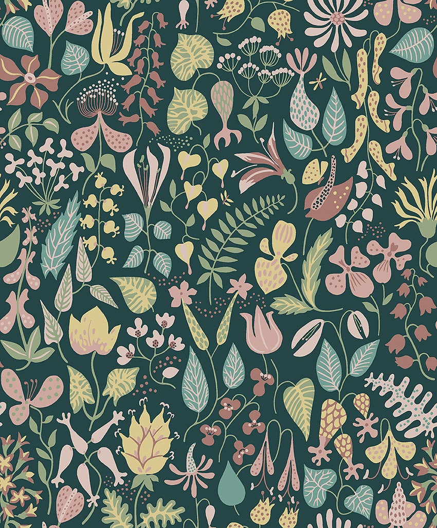 Featuring a beautiful softly multicolored floral design on a dark green background, our Herbarium wallpaper pays homage to the creative flair of the pattern’s designer, Stig Lindberg. 
