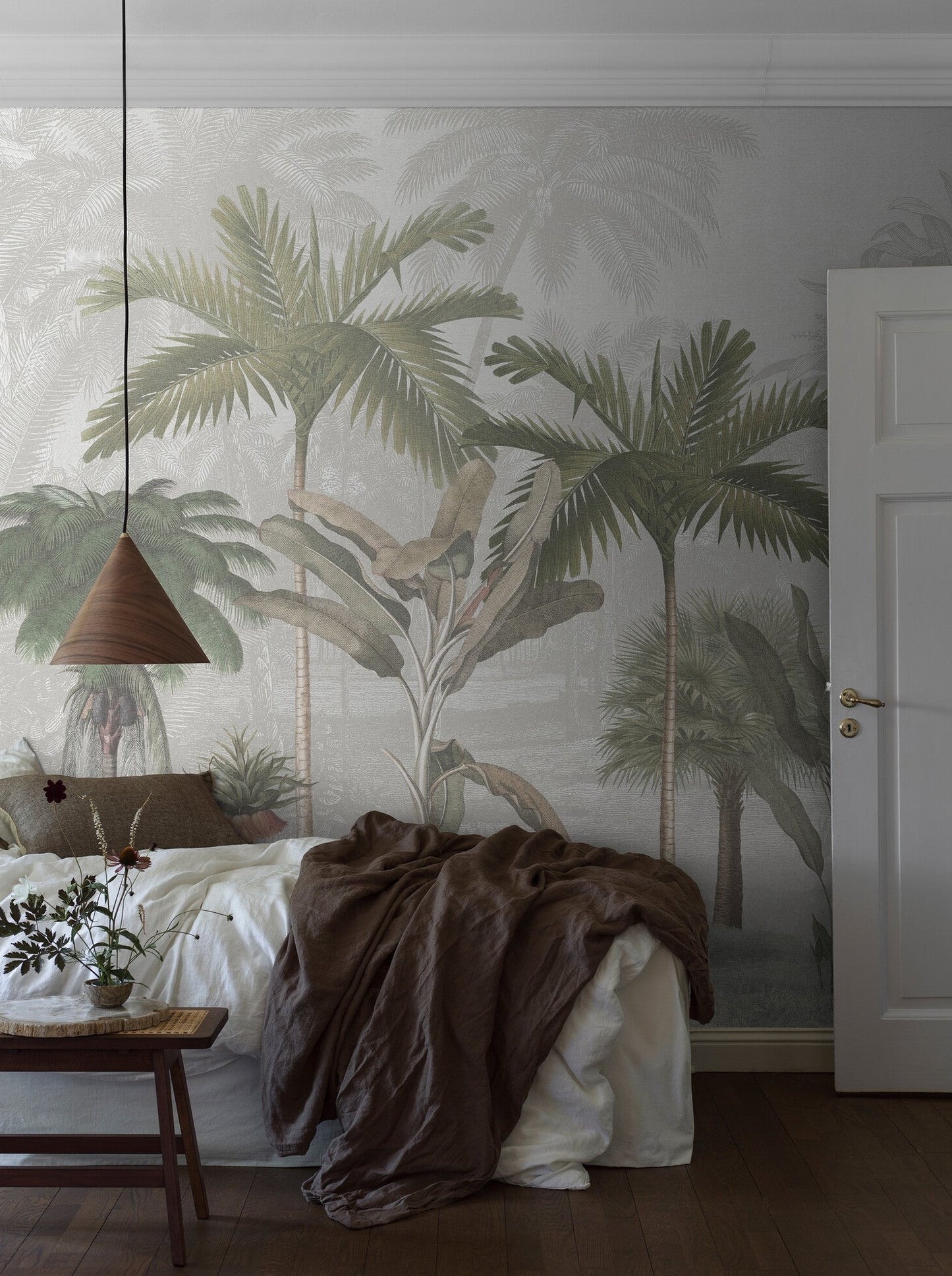 Vintage Palms - 9454W Mural