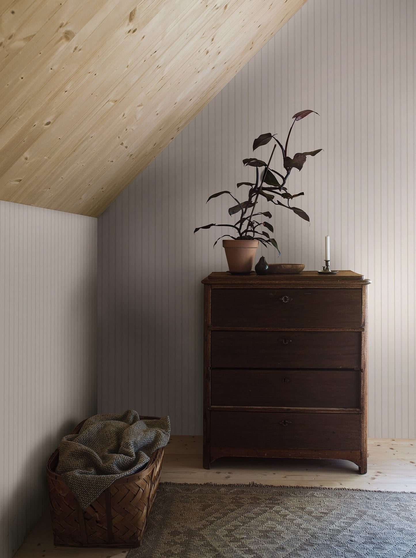 Woodland Stripe wallpaper is printed on our popular linen surface to create a tactile and cosy expression. 